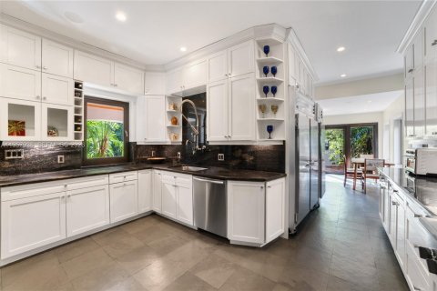 Casa en venta en Miami Beach, Florida, 5 dormitorios, 370.22 m2 № 2025156 - foto 12