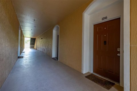 Condo in Orlando, Florida, 3 bedrooms  № 1744368 - photo 10