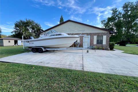 House in Kissimmee, Florida 4 bedrooms, 202.53 sq.m. № 1385229 - photo 3