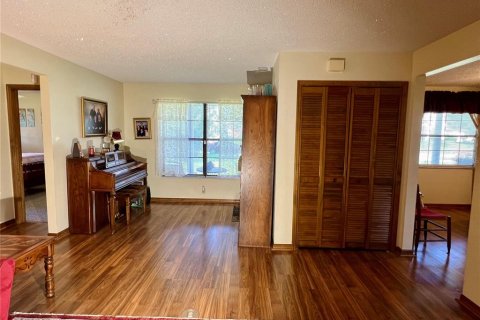House in Kissimmee, Florida 4 bedrooms, 202.53 sq.m. № 1385229 - photo 9