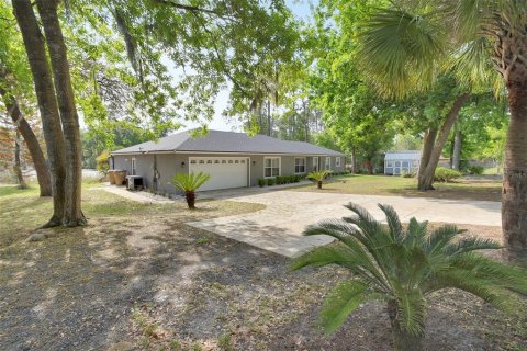 House in Paisley, Florida 2 bedrooms, 131.09 sq.m. № 2396322 - photo 3