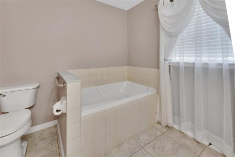 House in Paisley, Florida 2 bedrooms, 131.09 sq.m. № 2396322 - photo 28