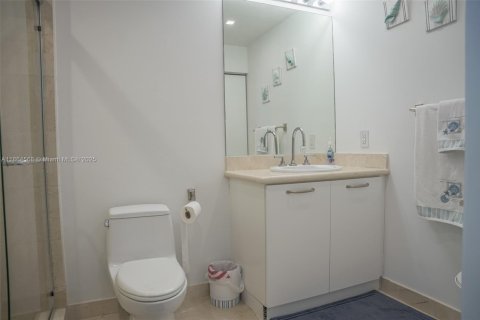 Купить кондоминиум в Майами-Бич, Флорида 2 спальни, 104.79м2, № 1957489 - фото 14