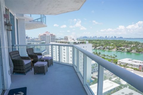 Купить кондоминиум в Майами-Бич, Флорида 2 спальни, 104.79м2, № 1957489 - фото 3