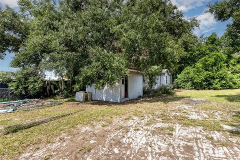 House in Winter Haven, Florida 3 bedrooms, 100.33 sq.m. № 1719007 - photo 26