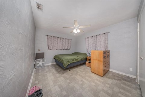 House in Winter Haven, Florida 3 bedrooms, 100.33 sq.m. № 1719007 - photo 14