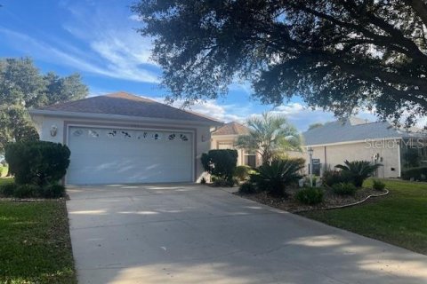 House in Ocala, Florida 3 bedrooms, 166.02 sq.m. № 2285135