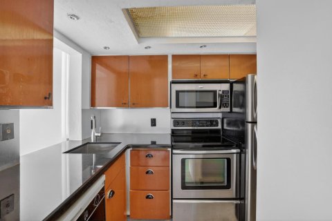Copropriété à vendre à Fort Lauderdale, Floride: 2 chambres, 93.65 m2 № 2261162 - photo 2
