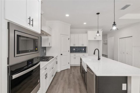 House in Gainesville, Florida 4 bedrooms, 185.53 sq.m. № 1532698 - photo 19
