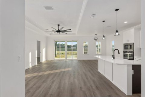 House in Gainesville, Florida 4 bedrooms, 185.53 sq.m. № 1532698 - photo 7