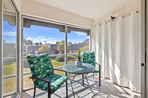 Condo in Seminole, Florida, 2 bedrooms  № 1536603 - photo 17