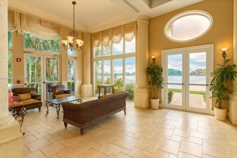 Купить кондоминиум в Санни-Айлс-Бич, Флорида 1 спальня, 62.52м2, № 2048420 - фото 4