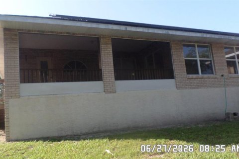 Villa ou maison à vendre à Deltona, Floride: 4 chambres, 199.74 m2 № 2207246 - photo 16