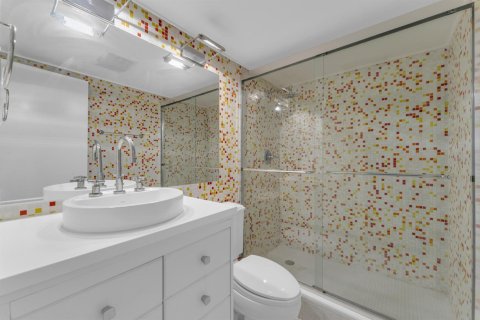 Condo in Fort Lauderdale, Florida, 2 bedrooms  № 2382061 - photo 21