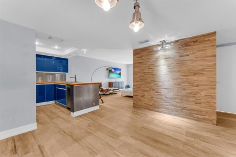 Condo in Fort Lauderdale, Florida, 2 bedrooms  № 2382061 - photo 15