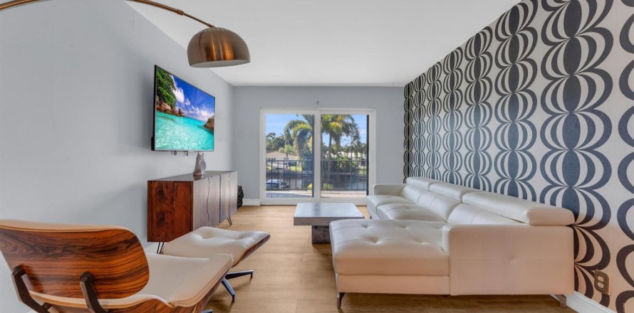 Condo in Fort Lauderdale, Florida, 2 bedrooms  № 2382061