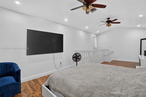 Casa en venta en Homestead, Florida, 4 dormitorios, 157.84 m2 № 2303768 - foto 27