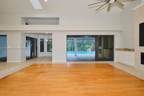 Casa en venta en Bonita Springs, Florida, 4 dormitorios № 2077473 - foto 17