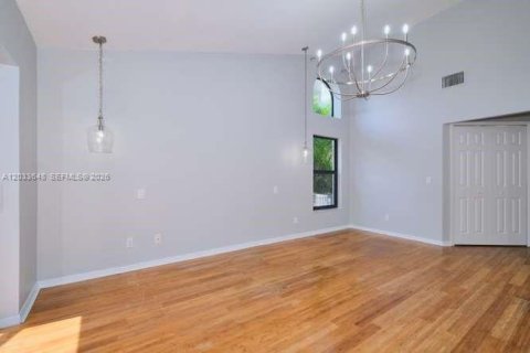 Casa en venta en Bonita Springs, Florida, 4 dormitorios № 2077473 - foto 28