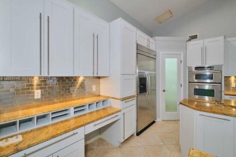 Casa en venta en Bonita Springs, Florida, 4 dormitorios № 2077473 - foto 26