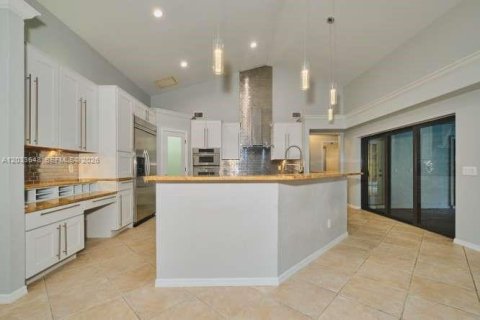 Casa en venta en Bonita Springs, Florida, 4 dormitorios № 2077473 - foto 19