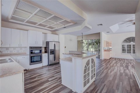 House in Safety Harbor, Florida 4 bedrooms, 312.62 sq.m. № 1851836 - photo 20