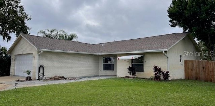 Villa ou maison à Edgewater, Floride 3 chambres, 127.46 m2 № 2096861