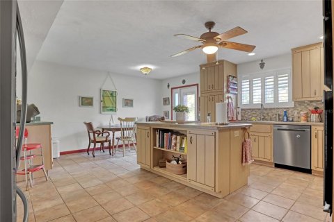 Casa en venta en Mims, Florida, 3 dormitorios, 283.54 m2 № 1876404 - foto 18