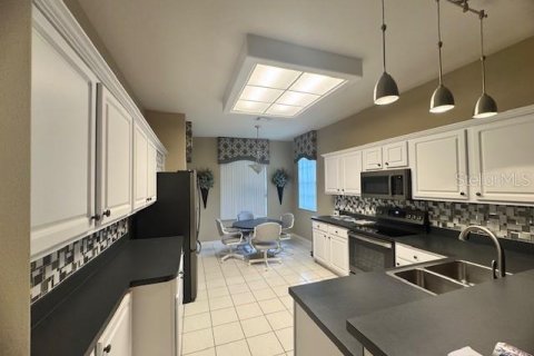 Casa en alquiler en Kissimmee, Florida, 3 dormitorios, 155.52 m2 № 1848571 - foto 11