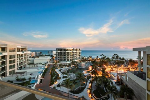 Copropriété à vendre à Longboat Key, Floride: 4 chambres, 497.03 m2 № 2398530 - photo 2