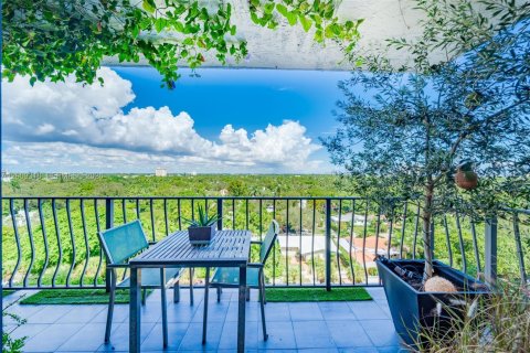 Condominio en venta en Miami, Florida, 2 dormitorios, 113.25 m2 № 2192124 - foto 2