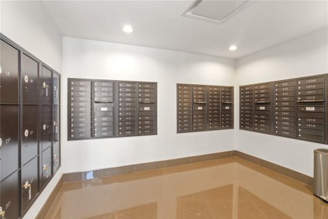 Condo in Merrit Island, Florida, 2 bedrooms  № 2259132 - photo 28