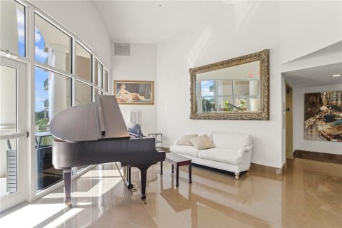 Condo in Merrit Island, Florida, 2 bedrooms  № 2259132 - photo 27