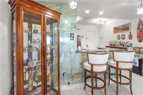 Condo in Merrit Island, Florida, 2 bedrooms  № 2259132 - photo 11