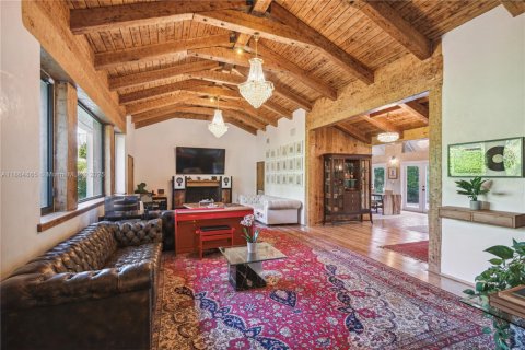 Villa ou maison à vendre à Miami Beach, Floride: 4 chambres, 324.69 m2 № 1957678 - photo 8