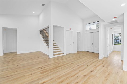 Купить виллу или дом в Юпитер, Флорида 9 комнат, 282.42м2, № 2086039 - фото 23