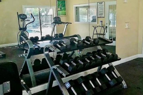 Снять в аренду кондоминиум в Холливуд, Флорида 2 спальни, 69.58м2, № 2024871 - фото 8