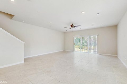 Adosado en venta en Kissimmee, Florida, 3 dormitorios, 165.55 m2 № 1824056 - foto 3