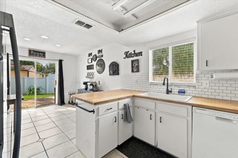 Villa ou maison à vendre à Plant City, Floride: 3 chambres, 117.06 m2 № 2403406 - photo 24