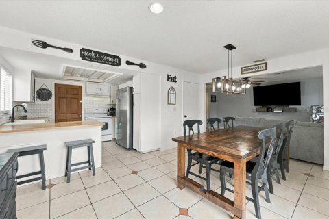 Villa ou maison à vendre à Plant City, Floride: 3 chambres, 117.06 m2 № 2403406 - photo 9