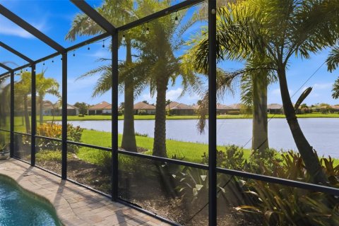 House in Bradenton, Florida 3 bedrooms, 235.6 sq.m. № 2217789 - photo 26