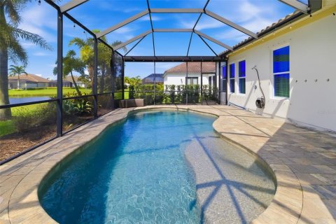 House in Bradenton, Florida 3 bedrooms, 235.6 sq.m. № 2217789 - photo 9