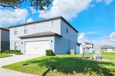 House in Davenport, Florida 4 bedrooms, 224.45 sq.m. № 1847129 - photo 2