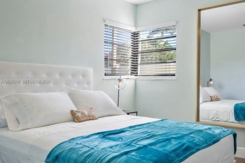 Villa ou maison à vendre à Oakland Park, Floride: 2 chambres, 91.79 m2 № 2084268 - photo 9