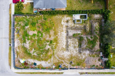 Terrain à vendre à Oakland Park, Floride № 2017976 - photo 2