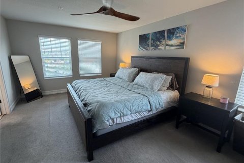 Townhouse in Tampa, Florida 3 bedrooms, 192.49 sq.m. № 2393856 - photo 14