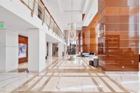 Condo in Sunny Isles Beach, Florida, 2 bedrooms  № 1963690 - photo 28