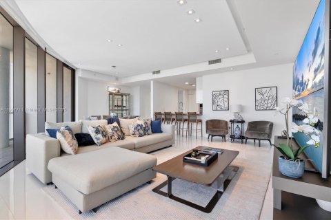 Condo in Sunny Isles Beach, Florida, 2 bedrooms  № 1963690 - photo 5