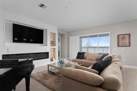 Casa en venta en Orlando, Florida, 3 dormitorios, 255.3 m2 № 1911035 - foto 10