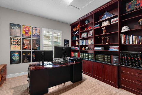 Casa en venta en Orlando, Florida, 3 dormitorios, 255.3 m2 № 1911035 - foto 28
